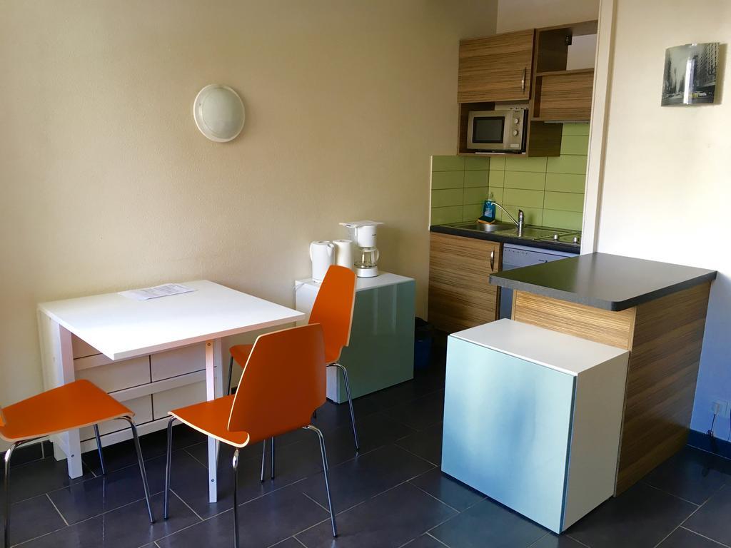 Studio Mediterraneo ฌวง-เลส์-แป็งส์ ภายนอก รูปภาพ
